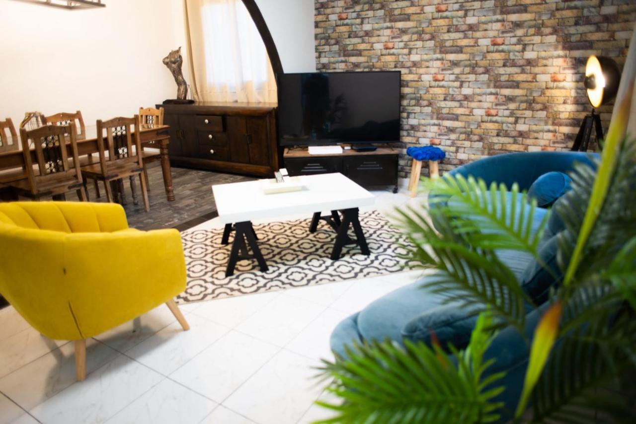 Le Bambou T3 Centre Ville Sainte Clotilde Rez De Jardin Bois de Nefles  Kültér fotó